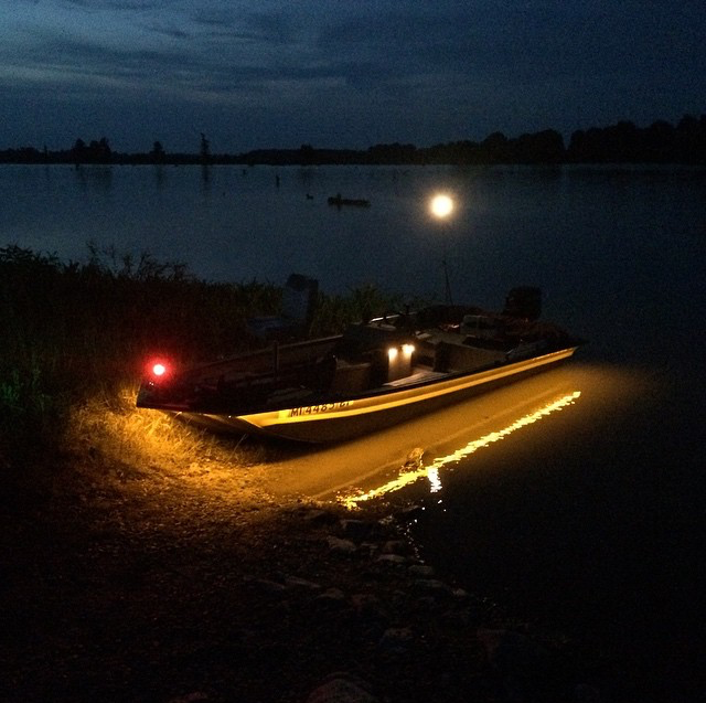 LED boat2