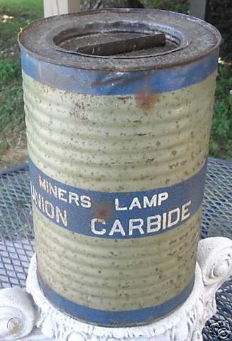 Vintage large miners lamp union carbide drum can 1 145a941d04b84888e8838b46c5df156d