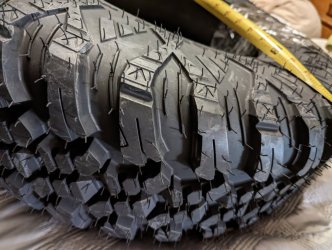 31x10x15 tire