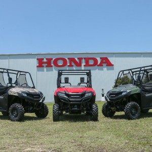 2014-Honda-Pioneer-Family