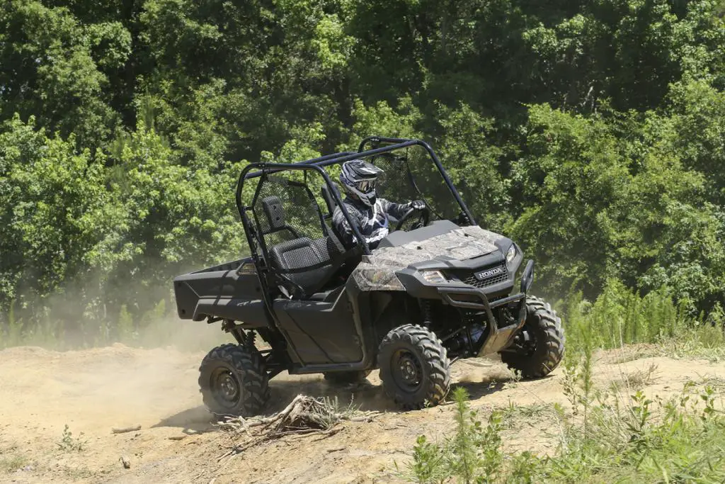 2014-Honda-Pioneer-Action-10